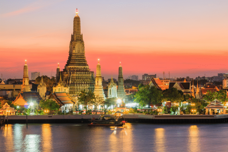 Bangkok Travel Guide: 10 Must-Do Tours & Hidden Gems