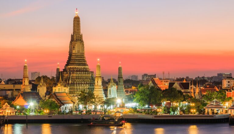 Uncover the best time to visit Thailand's stunning landscapes, vibrant festivals, and ideal weather.