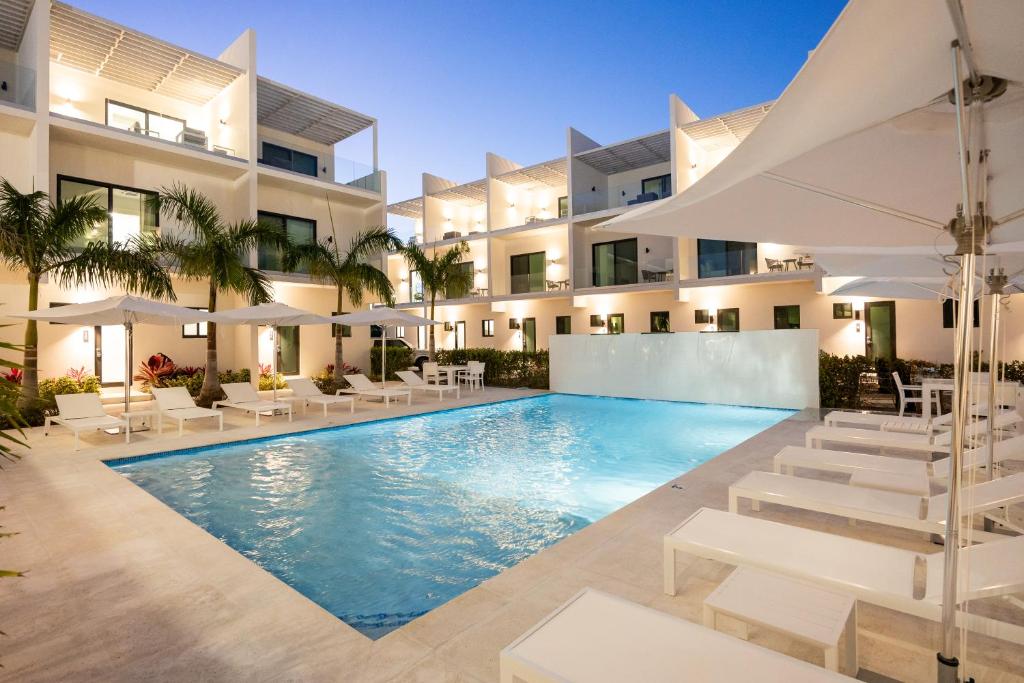 Seascape Townhomes Grace Bay Turks and Caicos
