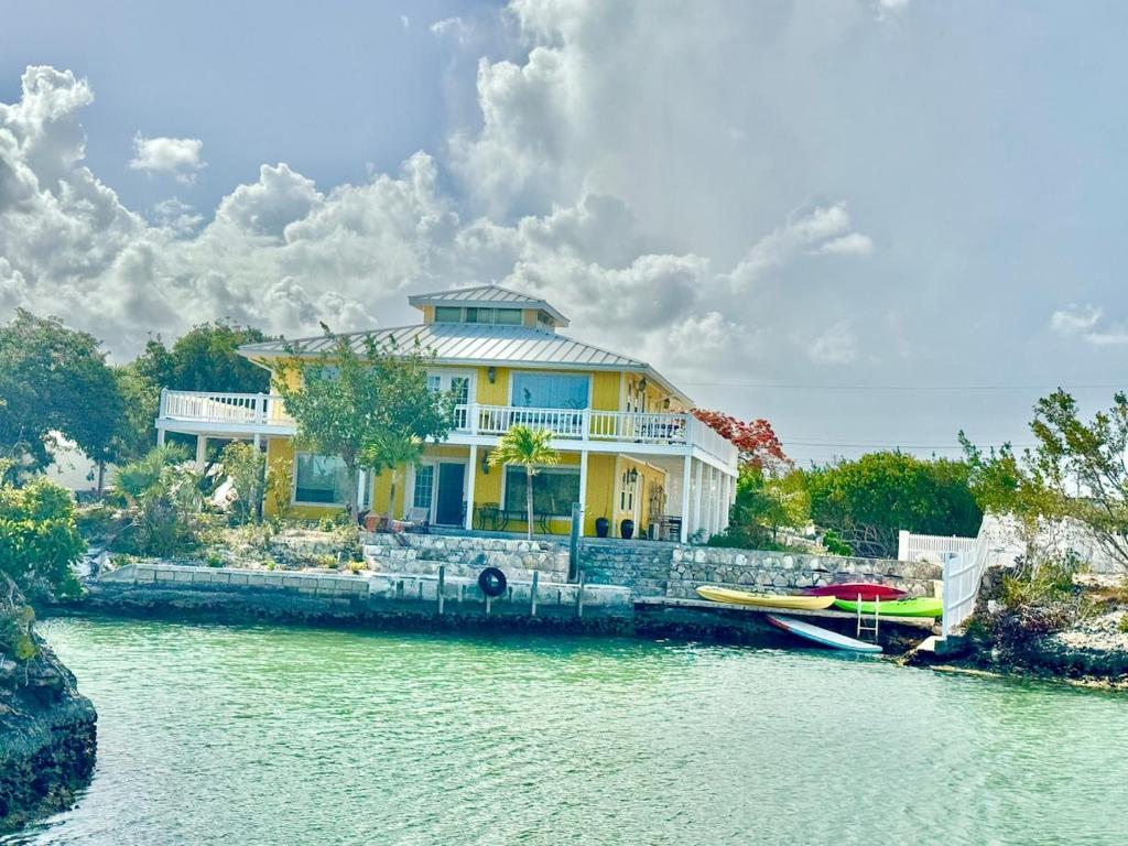 Waterfront 2 Bedroom Home Providenciales Turks and Caicos